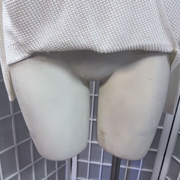 Soho,Woman,Sweater $16 Each,purple,Ivory,Sz Xs-S,Long sleeve,V neckline,Fabric.! - Picture 8 of 12